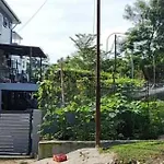 1号房有厕所厨房冰箱洗衣机