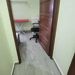 1号房有厕所厨房冰箱洗衣机