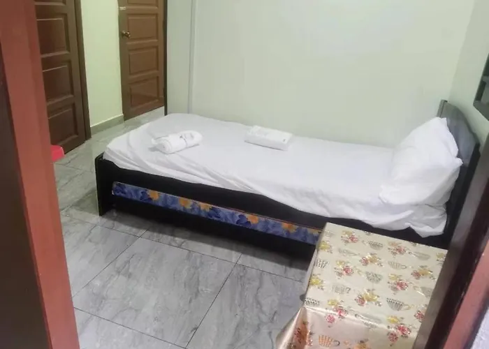 1号房有厕所厨房冰箱洗衣机